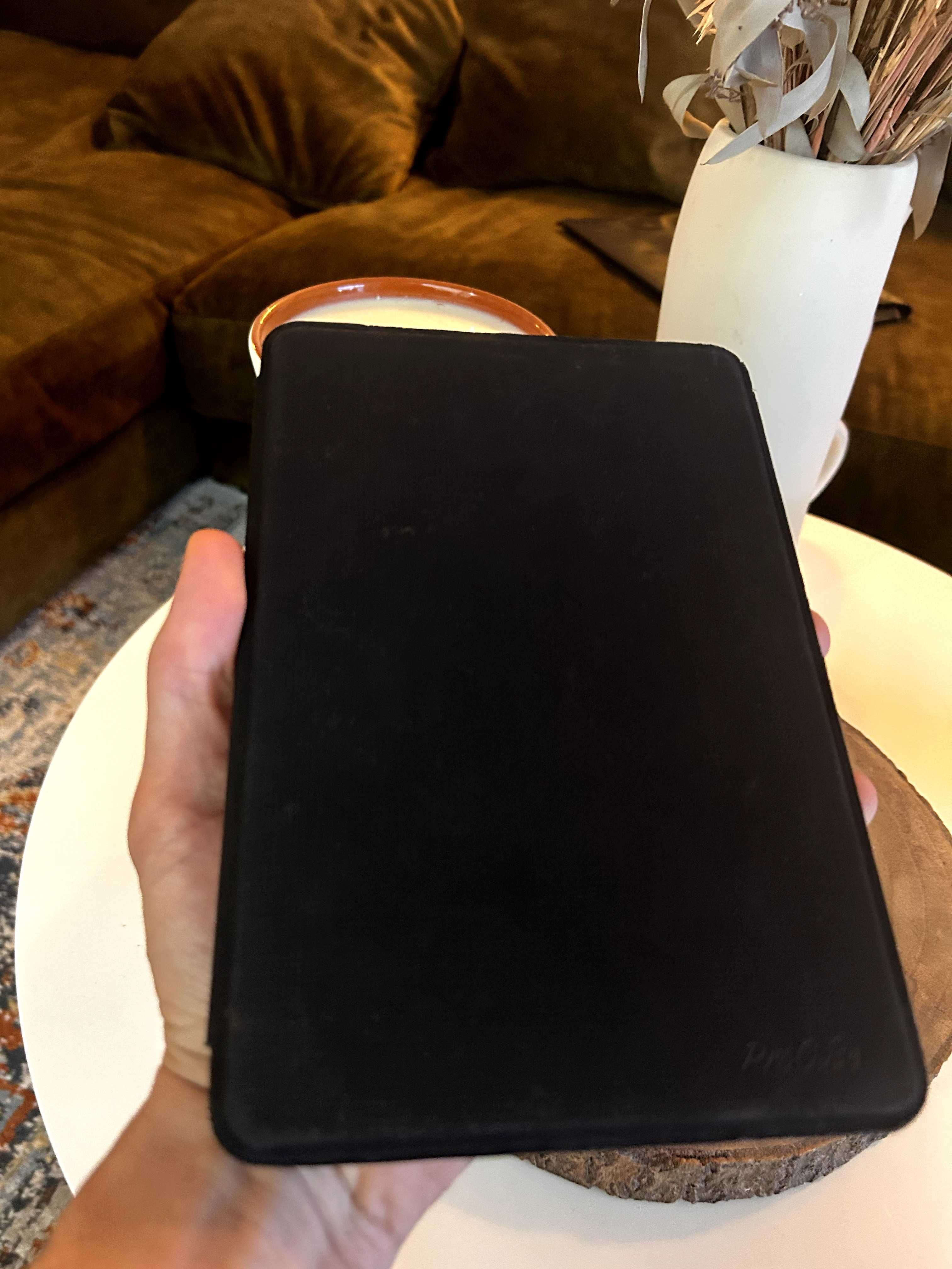 Apple iPad Mini 4 com a Capa – 128GB - 7,9"