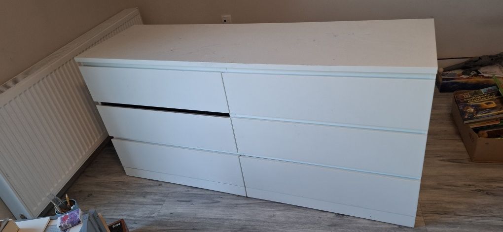 Regal komoda Ikea Malm z półkami wysuwanymi ikea