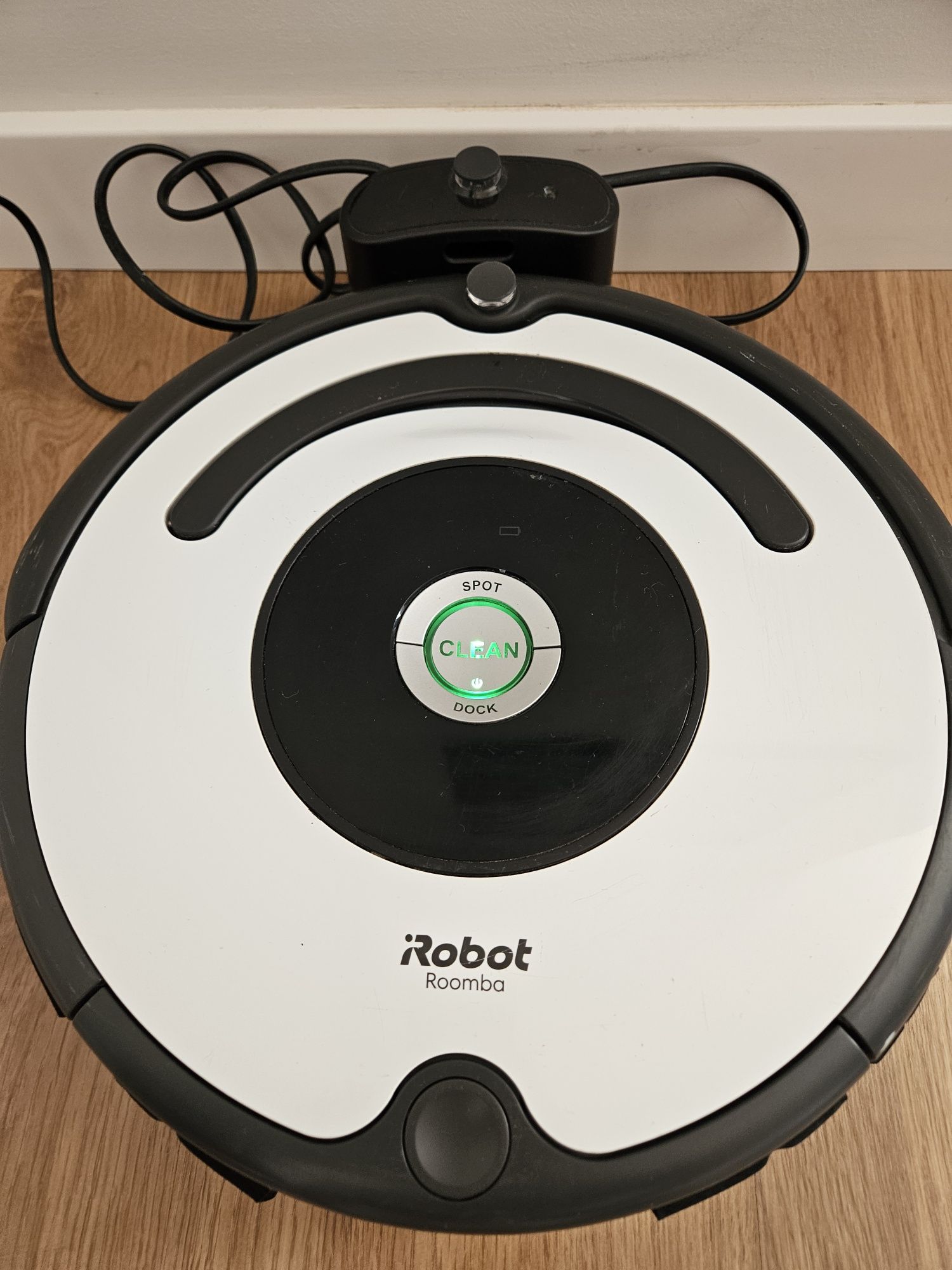 iRobot Roomba 675