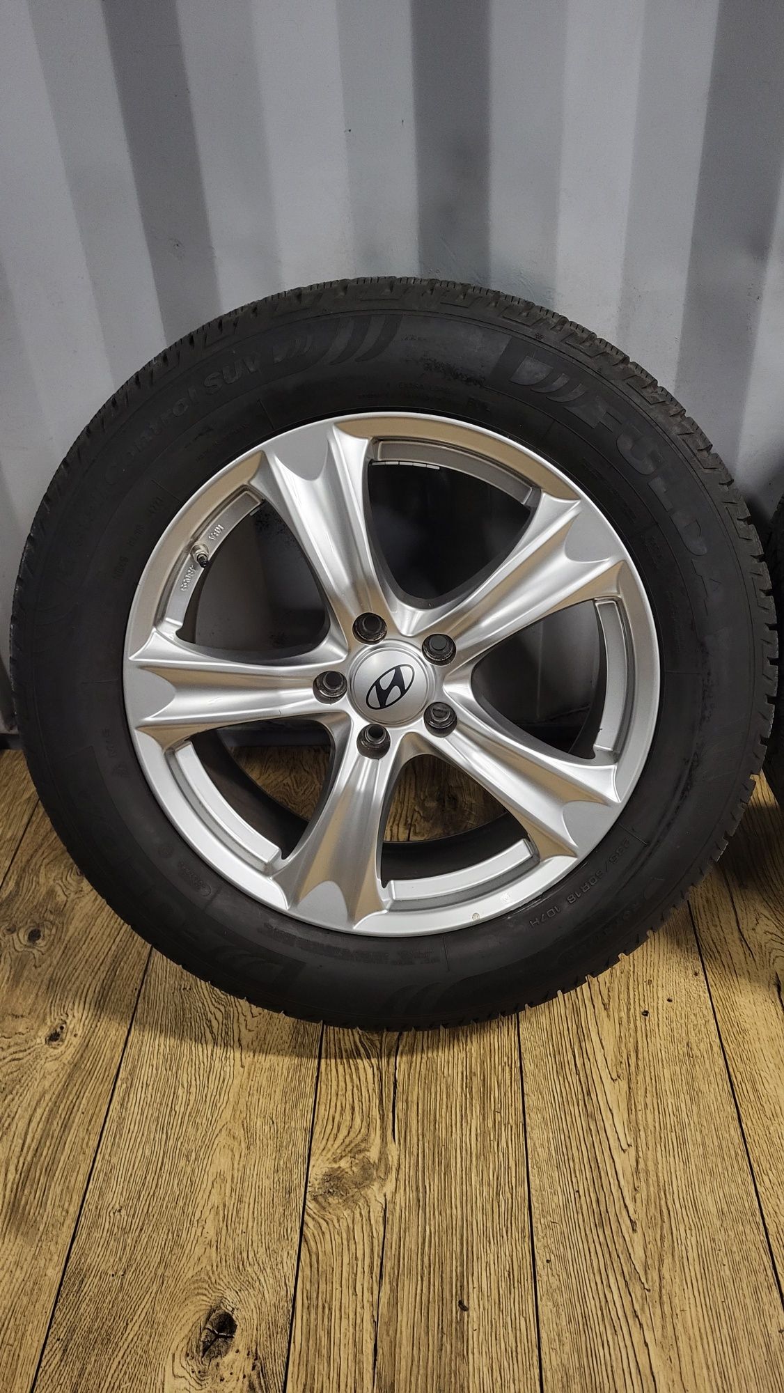 Alufelgi Hyundai 18" 5x114,3 z oponami 235/60 R18 Santa Fe Tucson Kia