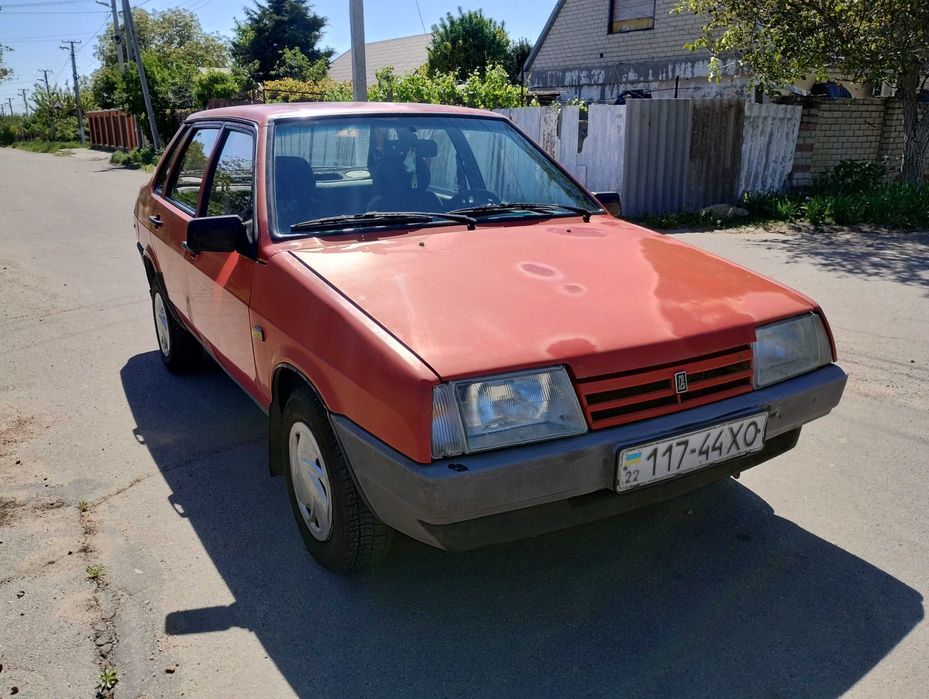 Продам ВАЗ 21099
