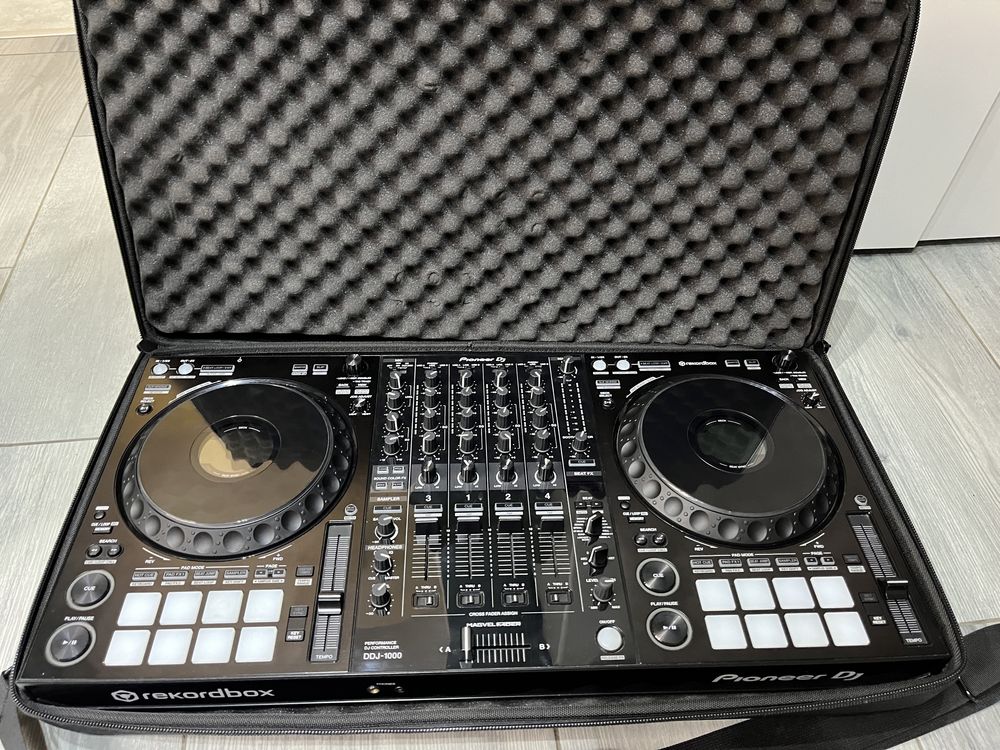 Sprzedam kontroler Pioneer DDJ 1000 + torba