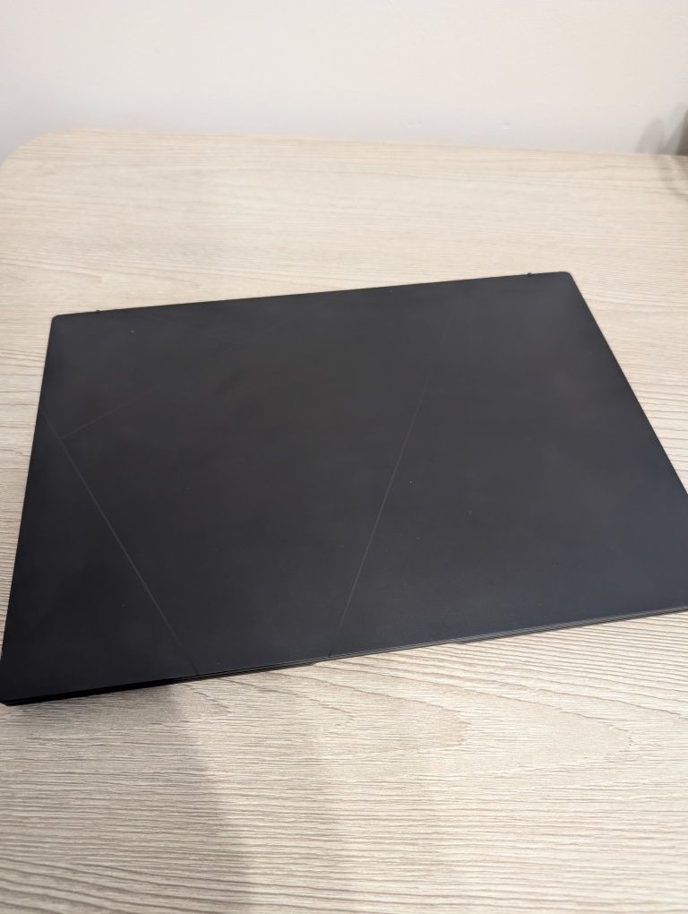 Ноутбук ASUS Zenbook 14 OLED UM3406HA-PP014W (90NB1271-M000X0)