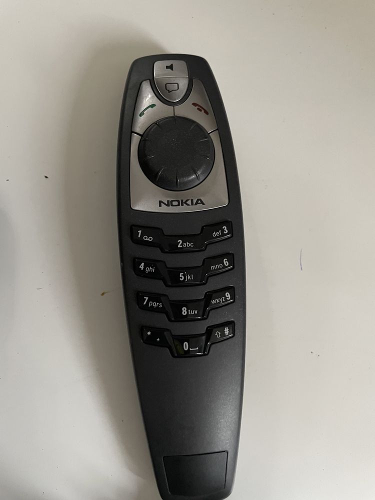 Nokia 810 Vintage telefon do auta