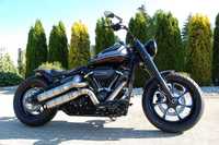 Harley-Davidson Custom FLHC Custom