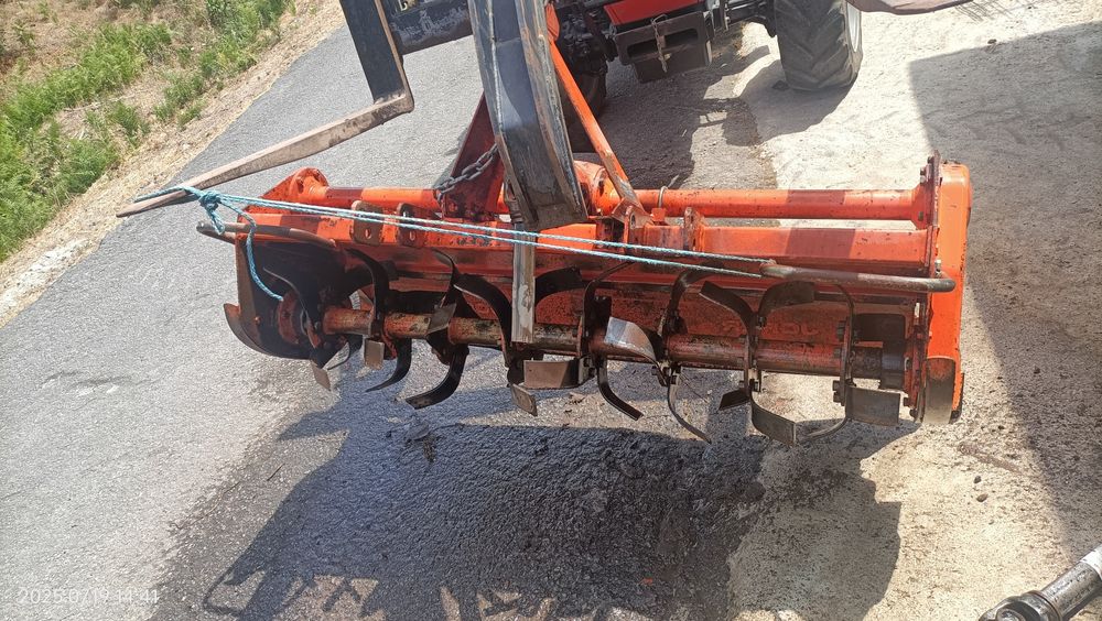 Fresa  joper 1.5
Faz 1.50cm de corte.
Boa