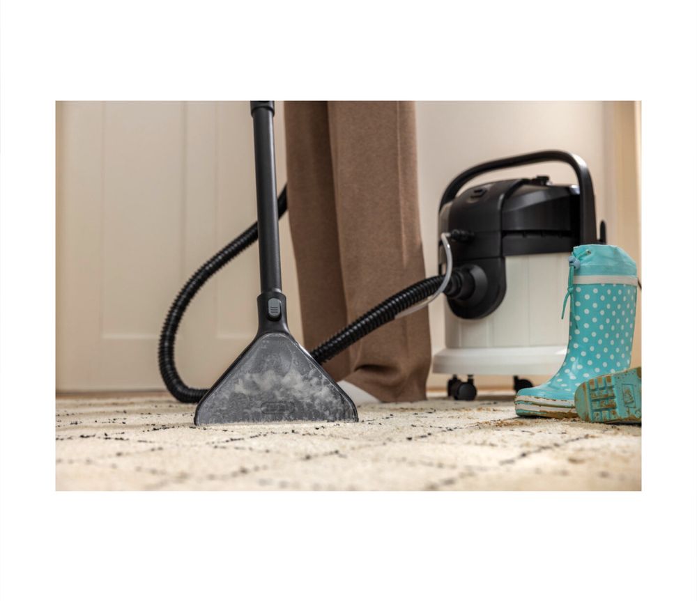 Karcher SE4 миючий пилосос 3в1 екстрактор