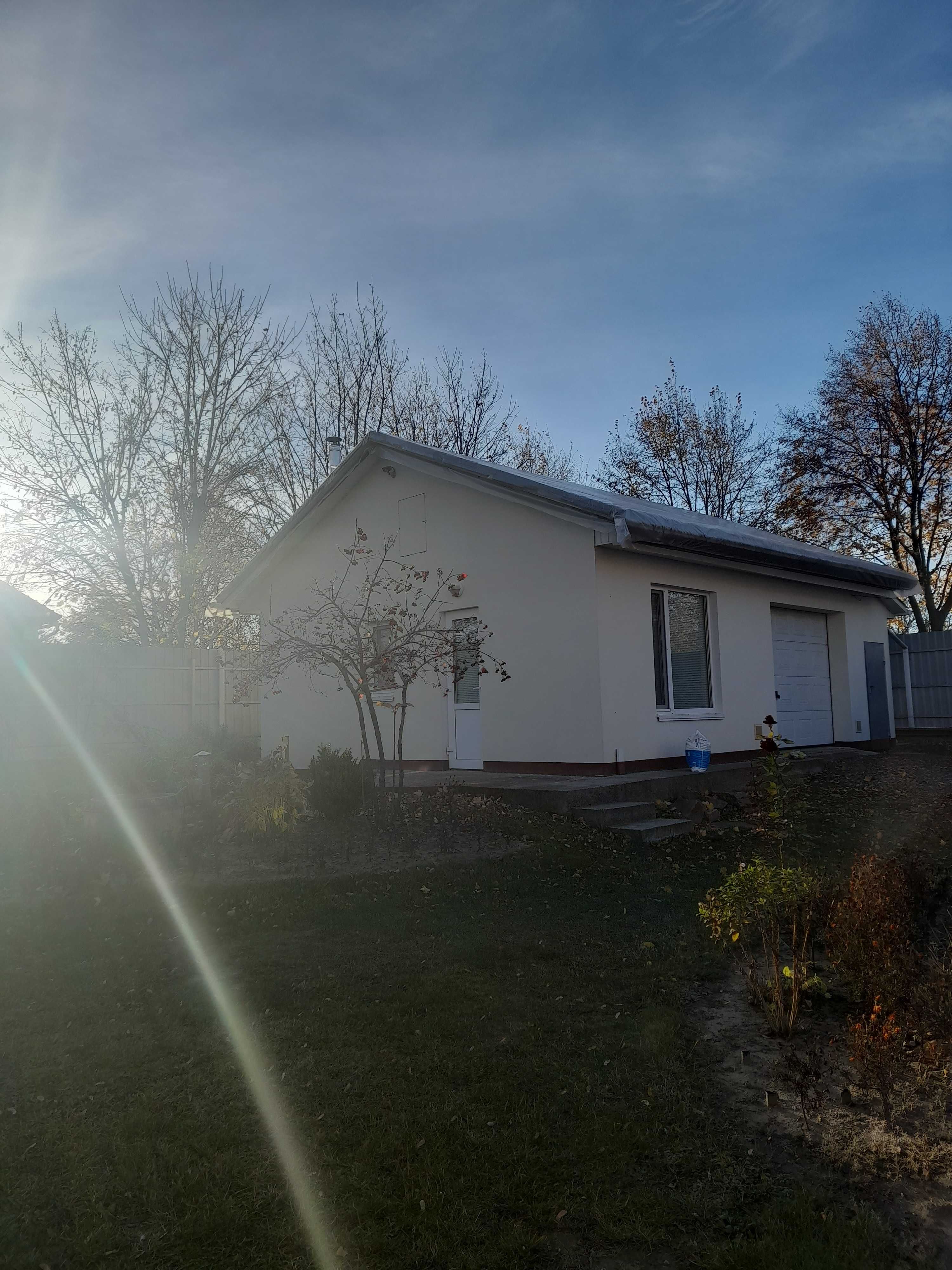 Без комісії! Будинок 190м², сауна з гаражем 50м², гостьовий 36 м²