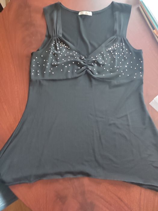 Жіноча підліткова майка зі стразами