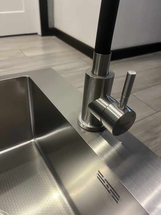 Мийка кухонна нержавійка Kroner 50x50 | глибока | декор | сифон