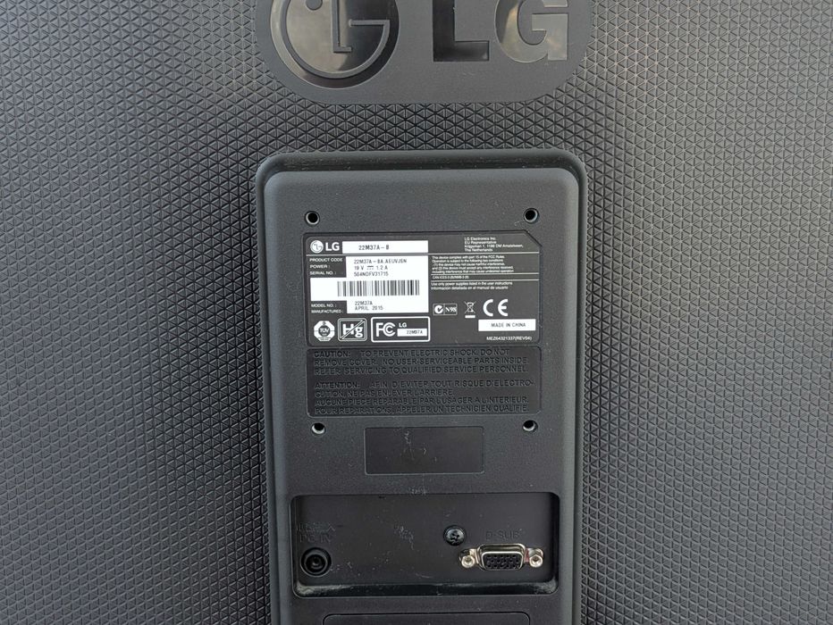 Monitor LG 22M37A