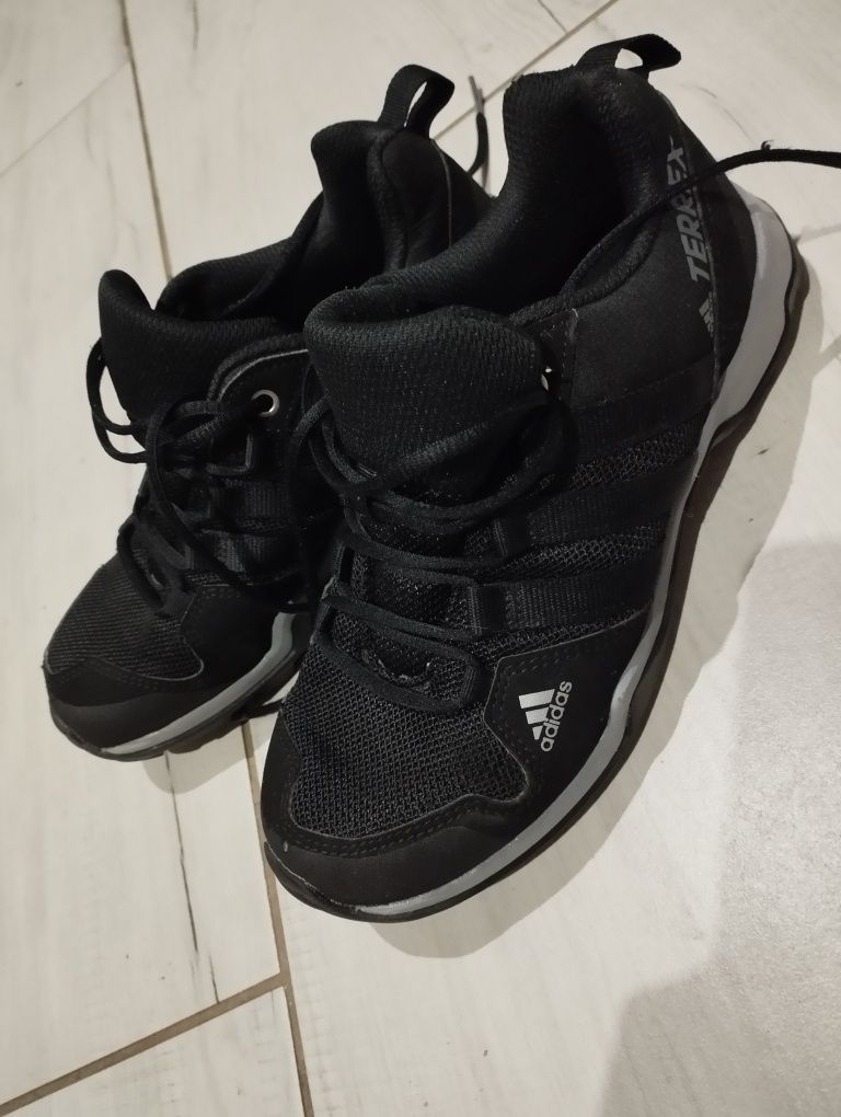 Adidasy TERREX jak nowe dziecięce