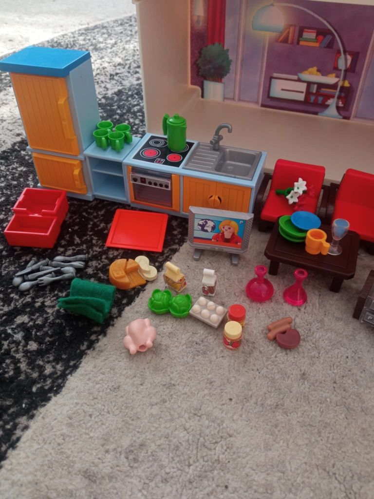 Playmobil duży domek z akcesoriami