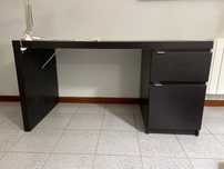 Secretaria castanho escuro