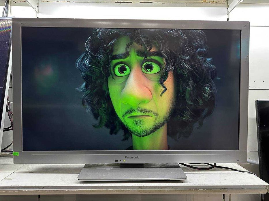 Телевізор Panasonic 
mod. TX-L37EF32 з Німечинни Б\В