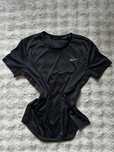 czarna bluzka nike
