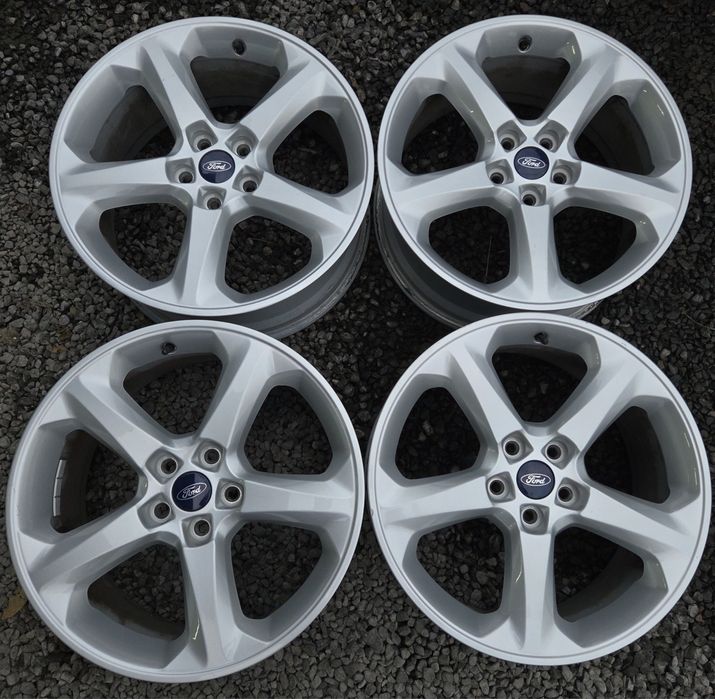 5 108 R18 Ford Escape Kuga Fusion Mondeo