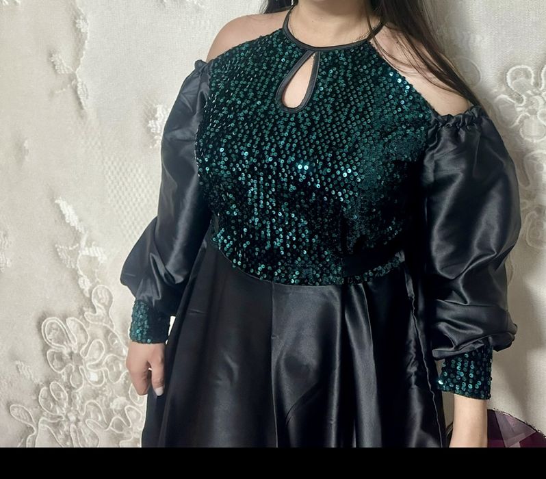 Продам святкові сукні