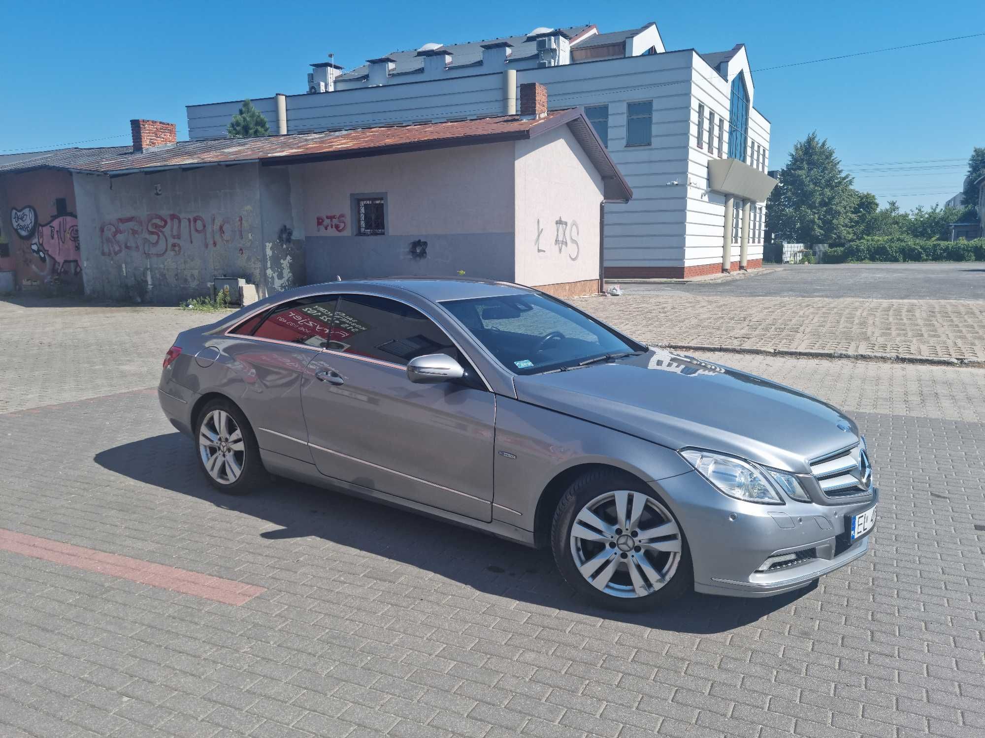 mercedes e- klasa 2009 coupe faktura vat cena brutto