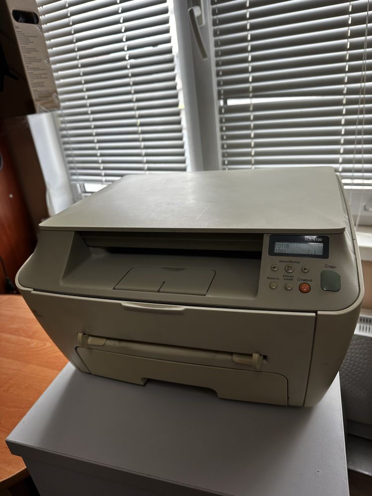 МФУ Samsung SCX-4100 працюючий