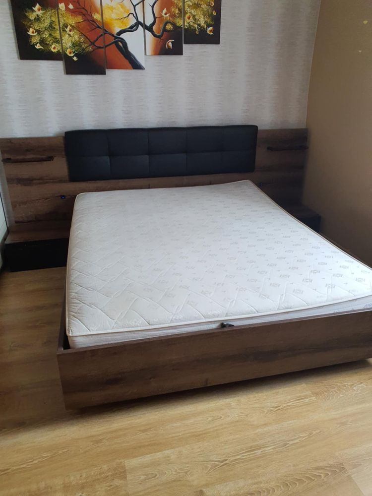 Łożko sypialniane Kassel 180x200 z materacem