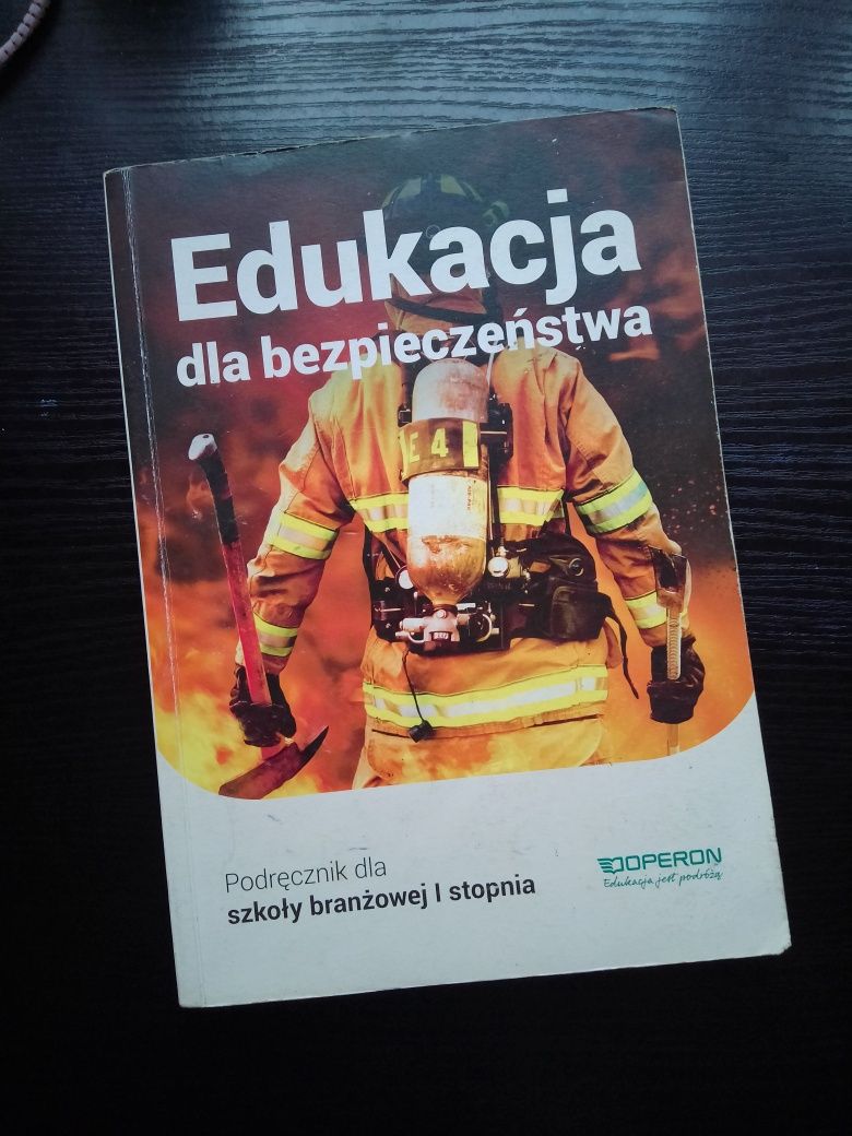 Książka do Edukacji dla bezpieczeństawa