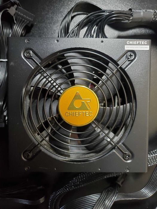 Блок живлення Chieftec Polaris 750W PPS-750FC. Блок питания.