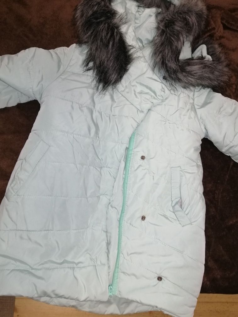 Дитяча зимова куртка на штучній овчині