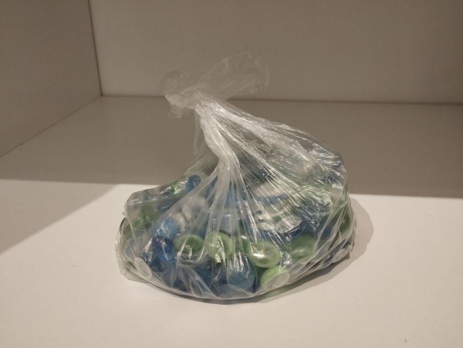 Sztuczne szklane kamyczki w 3 kolorach (mix)