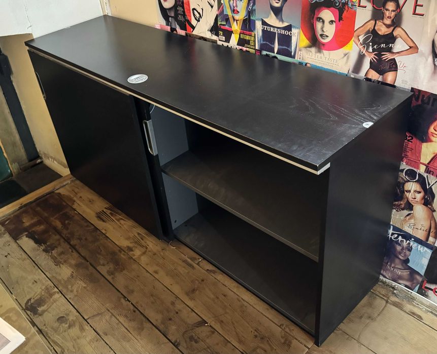 Móvel com código IKEA GALANT