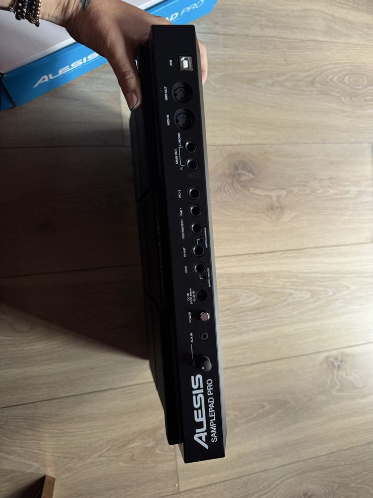 Asis Sampelpad Pro nowy + gratis