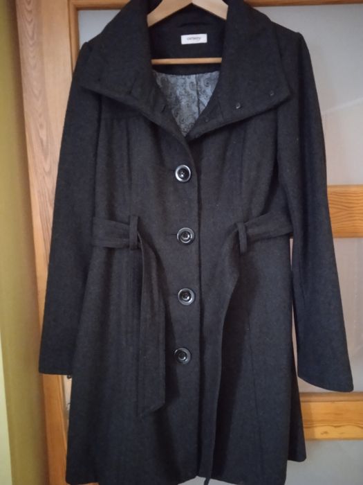 Płaszcz zimowy damski firmy Orsay