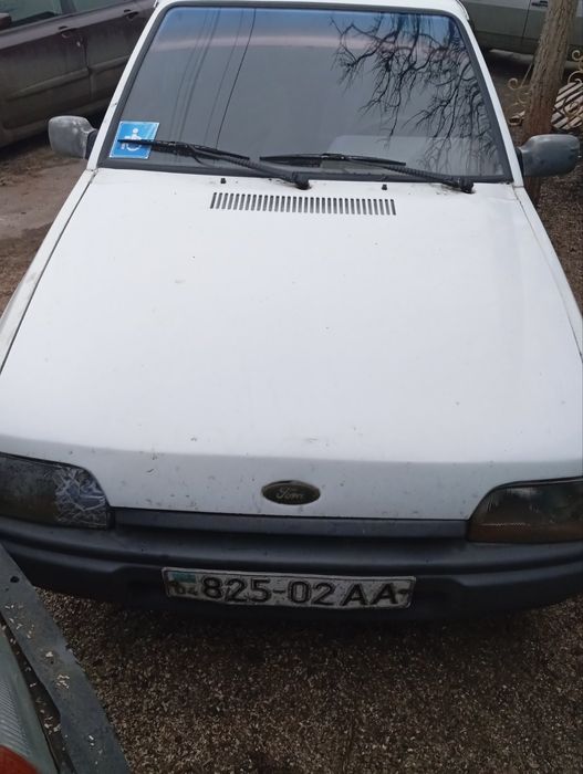 Продам Ford escort