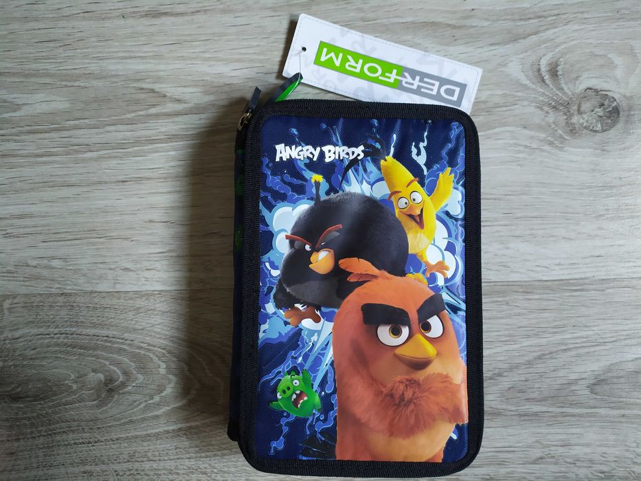 Piórnik szkolny Angry Birds dwukomorowy podwójny z wyposażeniem szkoła