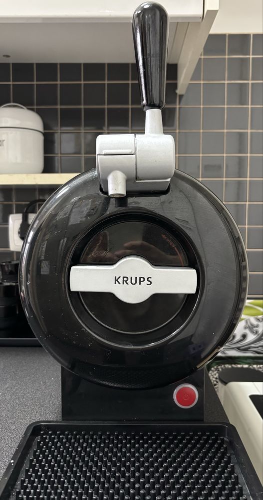 Máquina de Cerveja - KRUPS- impecável