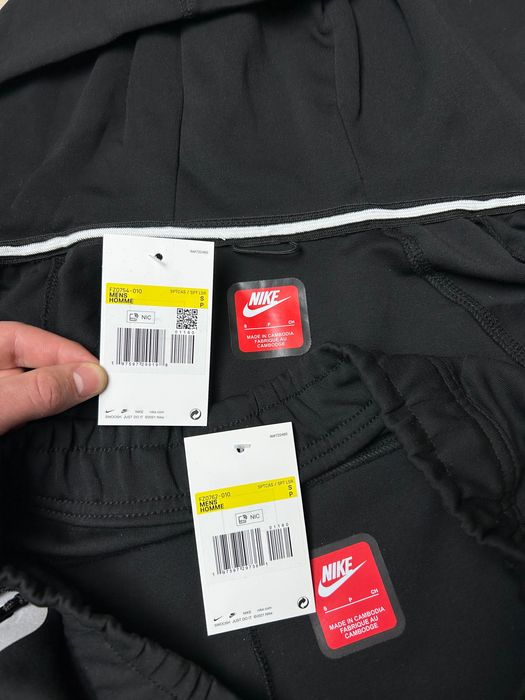 Костюм Nike tech fleece NEW 2025 костюм найк теч флис