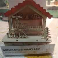 Domek drewniany LED.