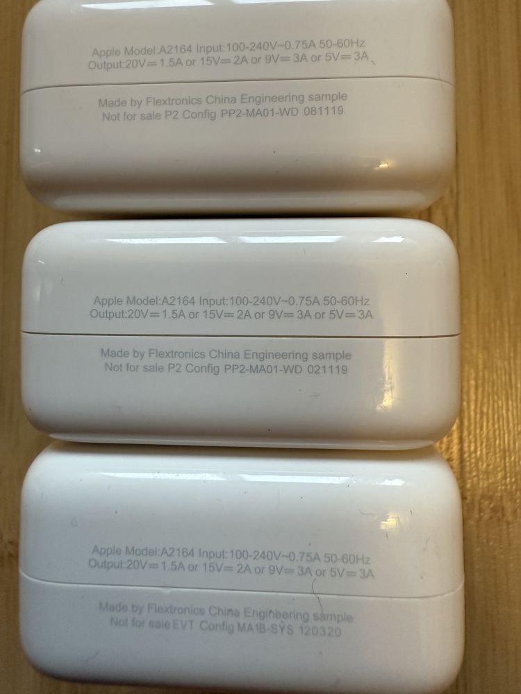 ЕКСКЛЮЗИВ. Інженерний зразок Apple A2164 30W USB-C Power Adapter