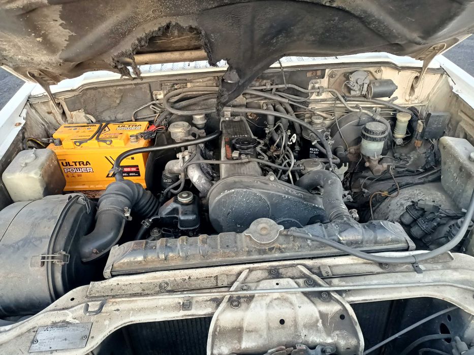 Mitsubishi Pajero 2.5D 84km 88r 4x4 7 os