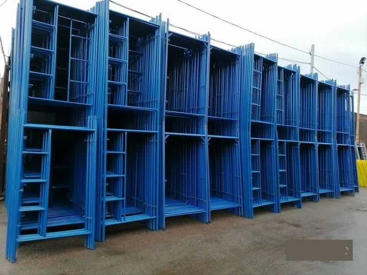 Вишка тура. Риштовка. Будівельні риштування. Леса строительные. Ліса.