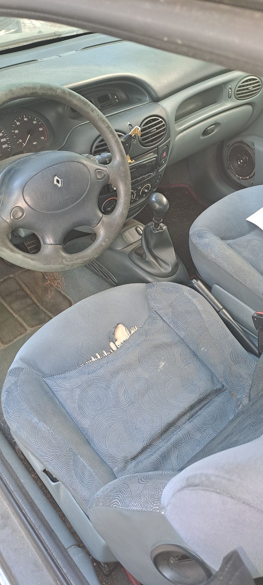Renaut megane coupe 1.6 gasolina 1996