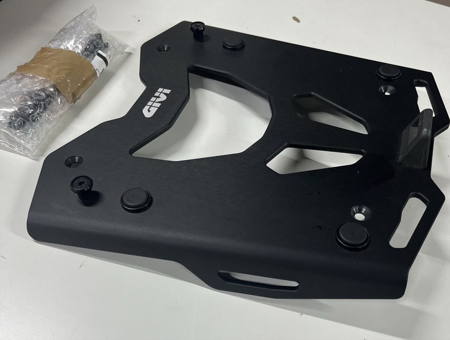 Base para Top case Givi BMW gs1300