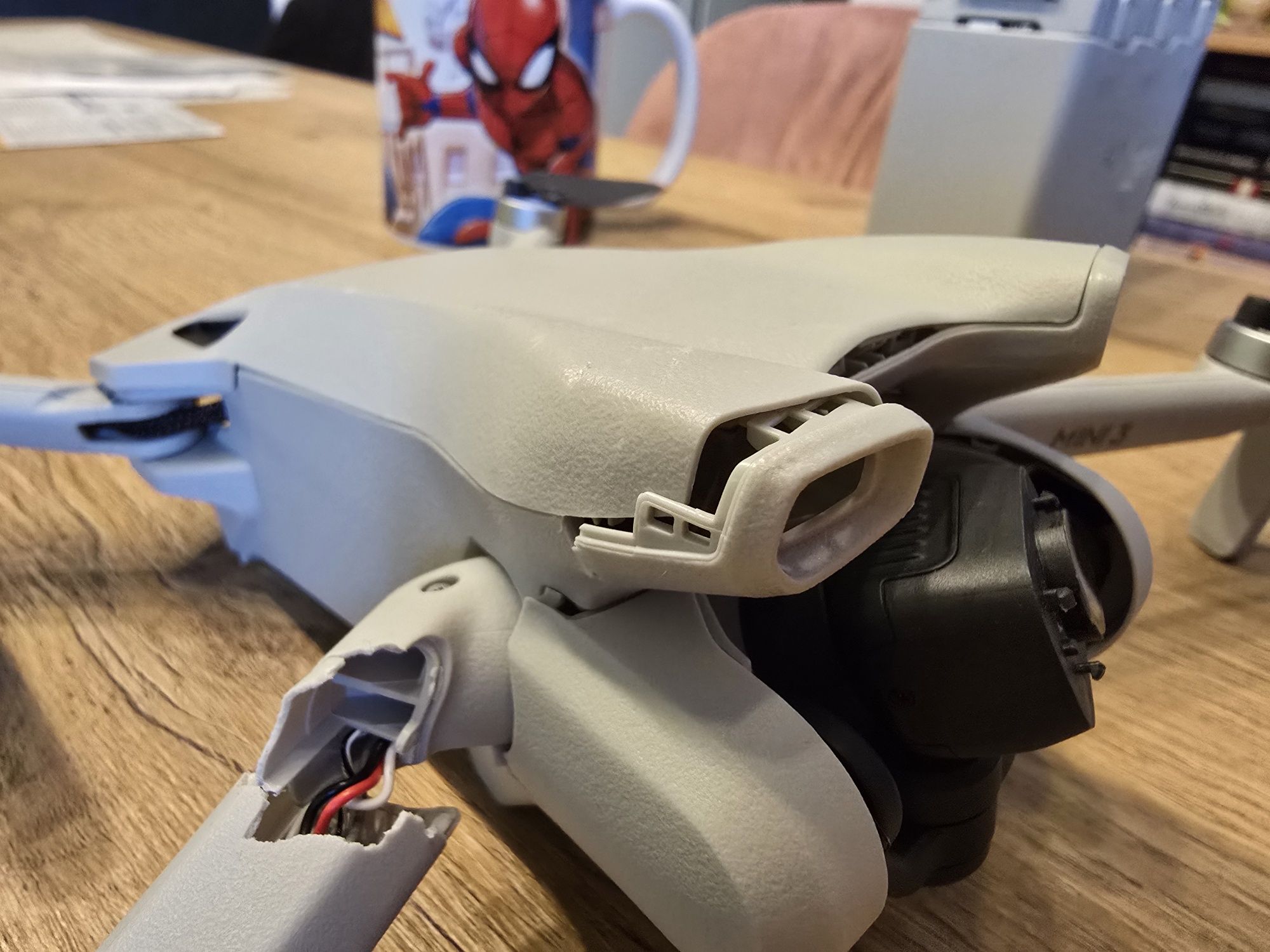 DJI Mini 3 – uszkodzony, na części lub do naprawy