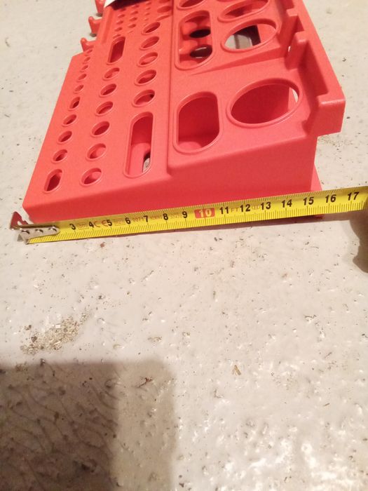 Półka, wieszak na narzędzia, wkrętaki, klucze, organizer