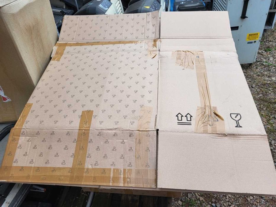 Kartony do przeprowadzki 60x40x60 cm Duże Mocne z uchwytem Użyte 1 raz