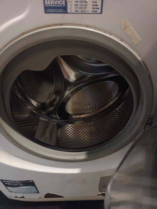 Hotpoint Ariston Aqualtis AQLF9D 69U