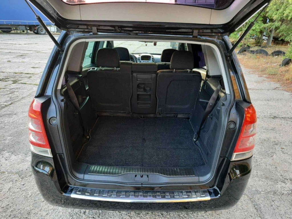 ## OPEL ZAFIRA ## 7 osobowy
