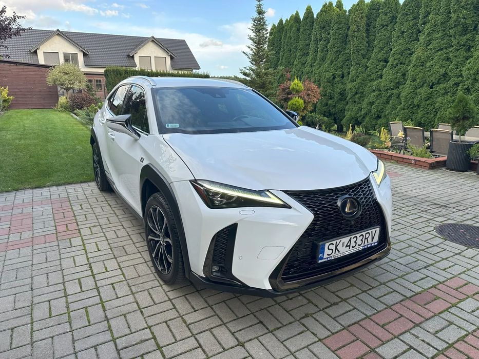 Lexus UX Lexus UX 250h F Sport AWD