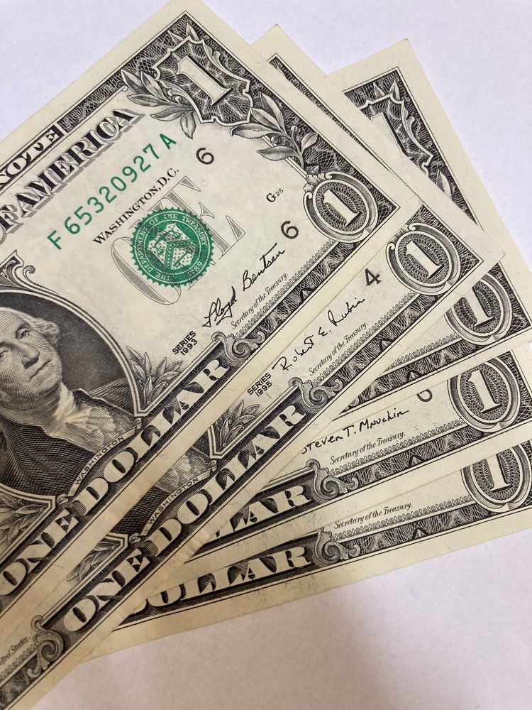 Dolary napwiek bakszysz 1usd x100 jednodolarówki
