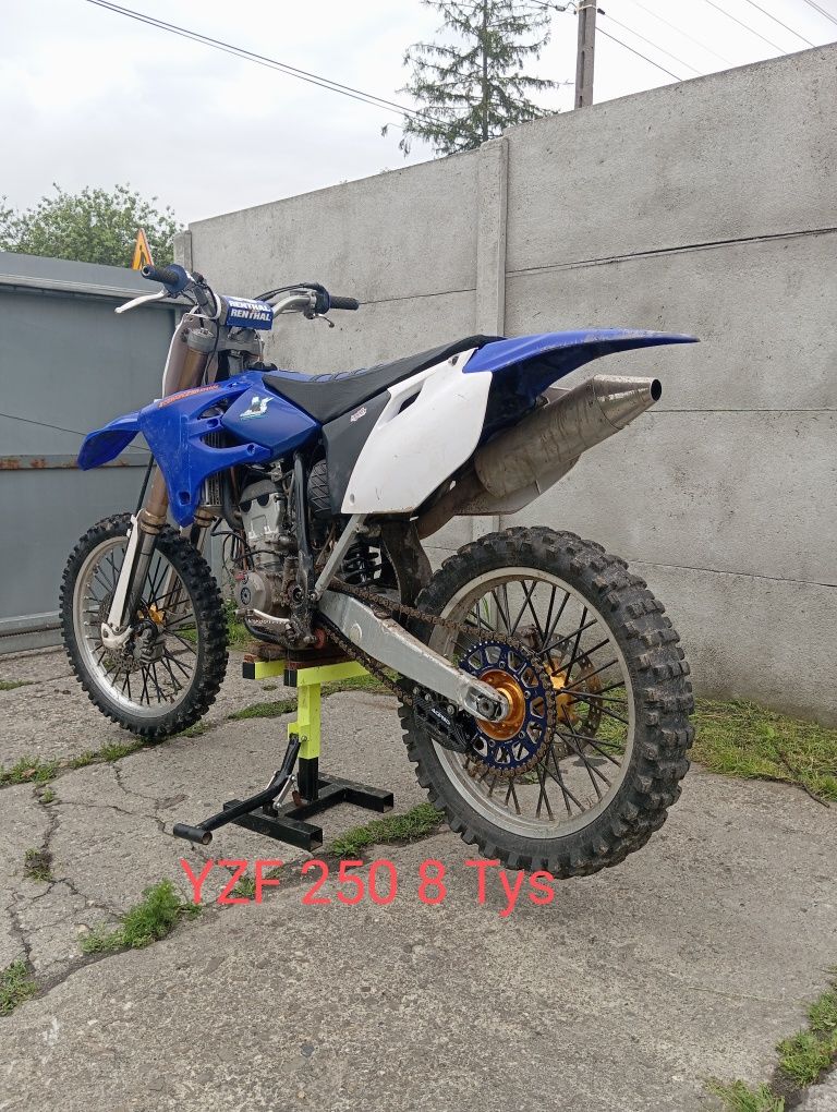 Yamaha YZF 250 4T